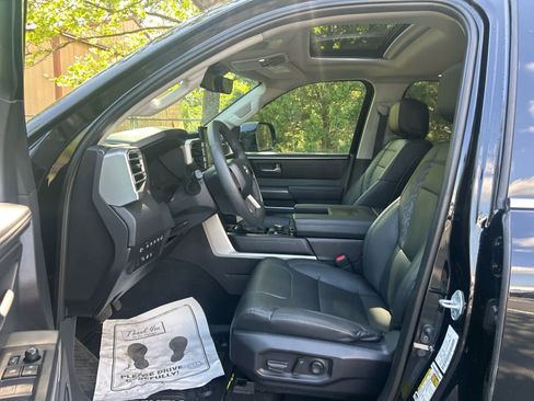 Used 2024 Toyota Sequoia SR5 w/ SR5 Premium Package image 8