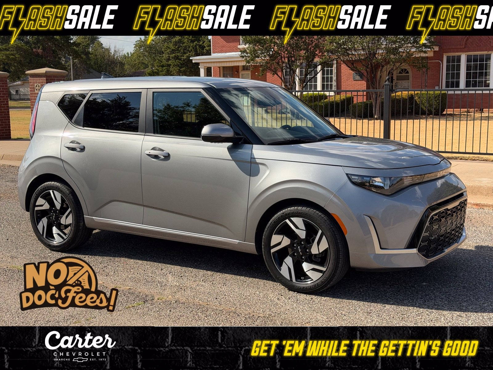 Used 2023 Kia Soul GT-Line FWD image 1