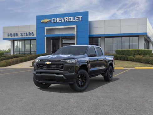 New 2025 Chevrolet Colorado W/T w/ WT Custom Package image 29