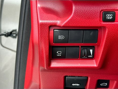 Used 2022 Lexus IS 350 F Sport RWD image 10