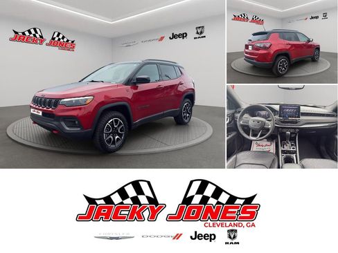 Used 2025 Jeep Compass Trailhawk w/ Trailhawk Elite Group AWD/4WD image 1