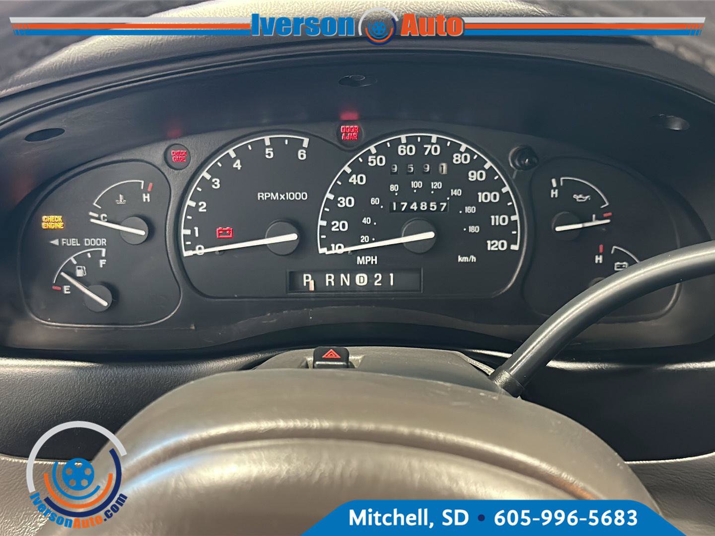 Used 2000 Ford Explorer Limited AWD/4WD image 17