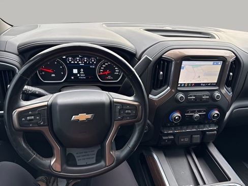 Used 2023 Chevrolet Silverado 2500 High Country w/ Z71 Off-Road Package image 20