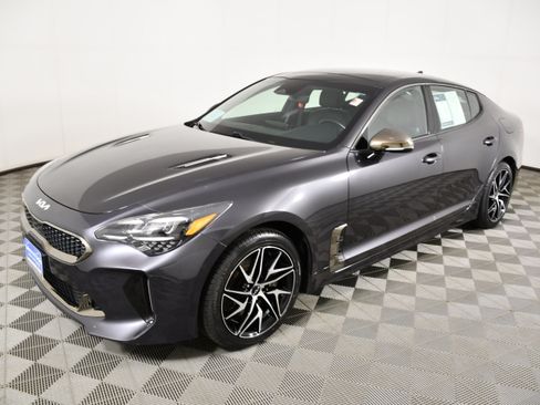 Used 2023 Kia Stinger GT-Line w/ Sun & Sound Package AWD/4WD image 10