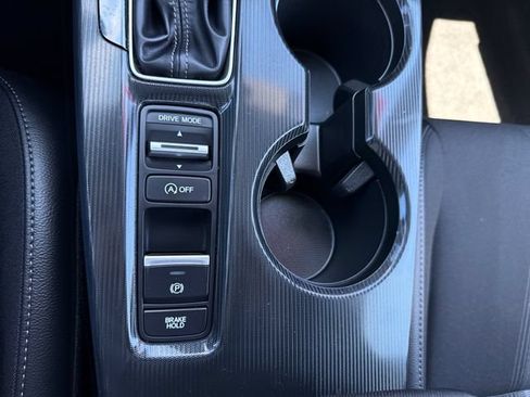 Used 2025 Honda Civic Sport image 27