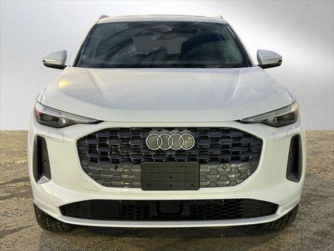 New 2025 Audi Q5 Premium Plus image 8