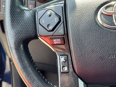 Used 2023 Toyota 4Runner TRD Off-Road Premium w/ Off Road Premium Plus Package AWD/4WD image 24