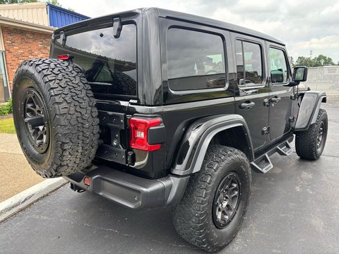 Used 2023 Jeep Wrangler Unlimited Rubicon w/ Xtreme 35 Tire Package AWD/4WD image 3