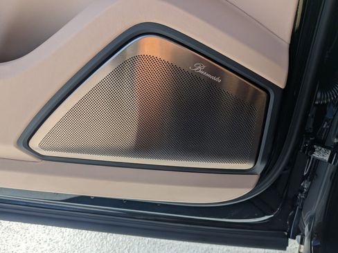 New 2025 Porsche Cayenne Turbo image 14