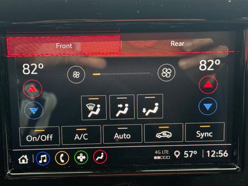 Used 2021 Chevrolet Traverse LS image 15