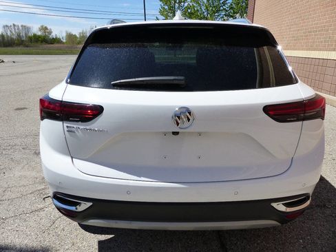 Used 2023 Buick Envision Essence AWD/4WD image 9