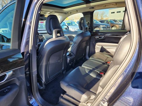 Used 2017 Volvo XC90 T6 Momentum w/ Vision Package AWD/4WD image 15