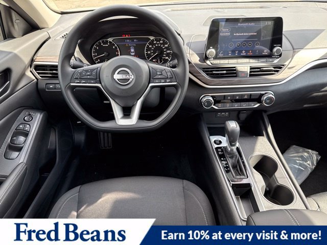 New 2026 Nissan Altima 2.5 SV FWD image 19