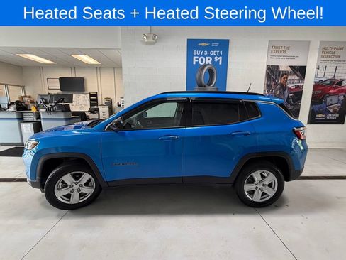 Used 2022 Jeep Compass Latitude w/ Convenience Group AWD/4WD image 4