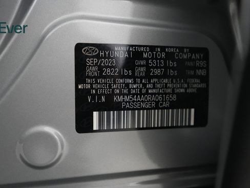 Used 2024 Hyundai Ioniq 6 Limited image 27