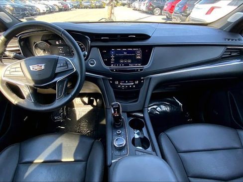Used 2023 Cadillac XT5 Premium Luxury w/ LPO, Floor Liner Package image 15