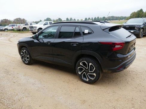 New 2026 Chevrolet Trax RS w/ Sunroof Package image 5