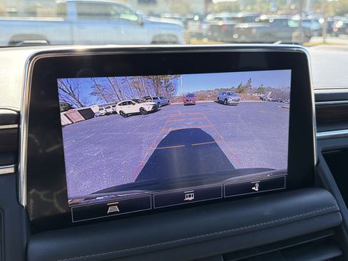 Used 2021 Chevrolet Tahoe LT w/ Rear Media and Nav Package image 31