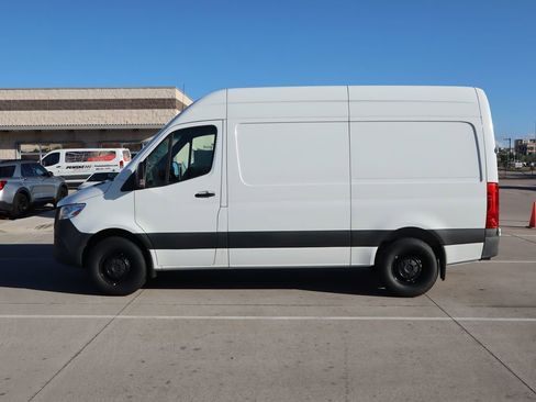 Certified 2023 Mercedes-Benz Sprinter 144 Cargo image 8