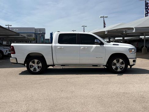 Used 2024 RAM 1500 Laramie AWD/4WD image 9