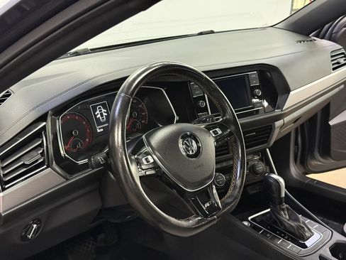 Used 2021 Volkswagen Jetta R-Line w/ R-Line Cold Weather Package FWD image 12