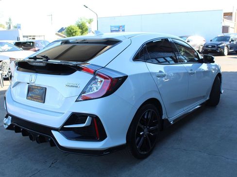 Used 2021 Honda Civic Sport Touring image 5
