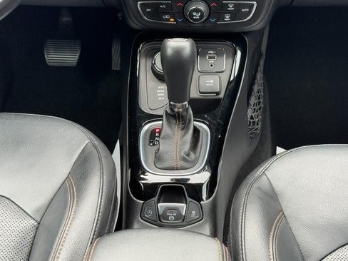 Used 2020 Jeep Compass Limited AWD/4WD image 16