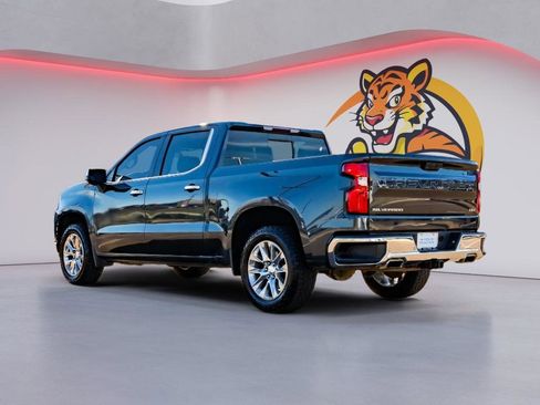 Used 2022 Chevrolet Silverado 1500 LTZ w/ LTZ Convenience Package II image 7