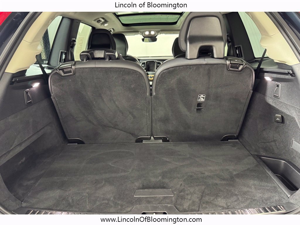 Used 2024 Volvo XC90 B6 Plus AWD/4WD image 19