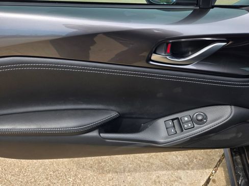 New 2026 MAZDA MX-5 Miata RF Grand Touring RWD image 18