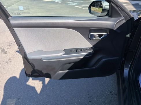 Used 2025 Kia K4 EX FWD image 26