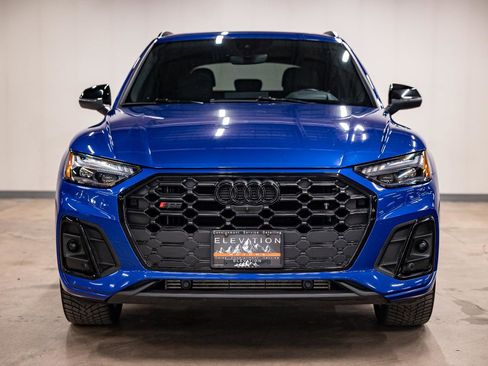 Used 2022 Audi SQ5 Prestige w/ Prestige Package image 12