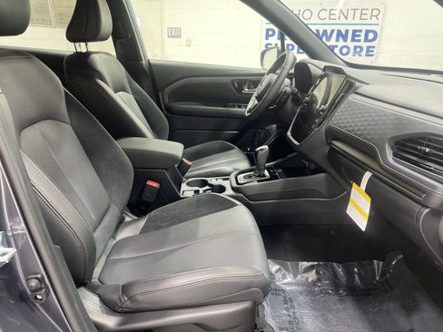 Certified 2025 Subaru Forester Touring w/ Protection Package (1PH) AWD/4WD image 25