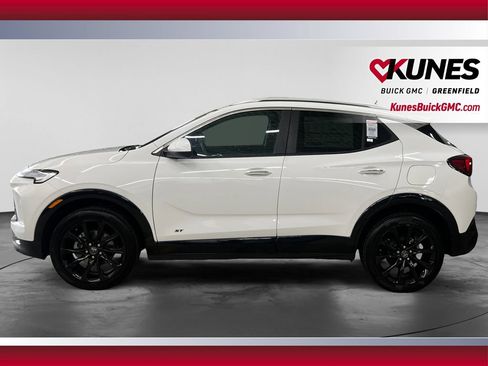 New 2026 Buick Encore GX Sport Touring w/ Comfort Package AWD/4WD image 4