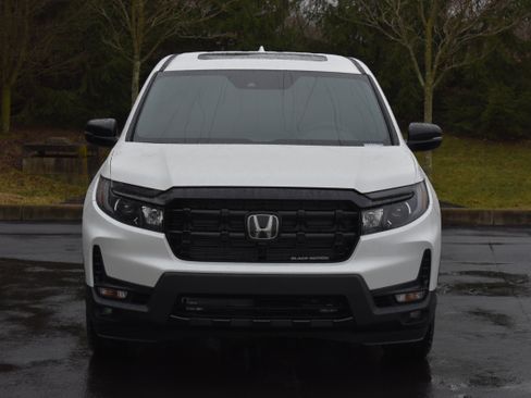 New 2026 Honda Ridgeline Black Edition image 2
