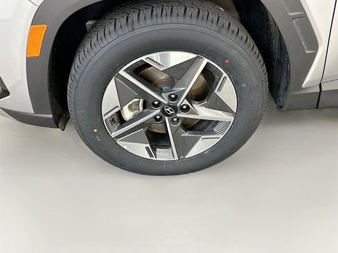 Used 2025 Hyundai Tucson SEL image 11