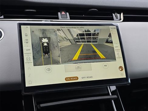 New 2026 Land Rover Range Rover Evoque S image 23