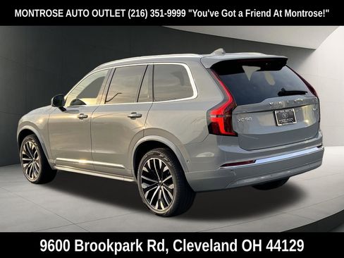 New 2026 Volvo XC90 B6 Plus w/ Protection Package Premier AWD/4WD image 3