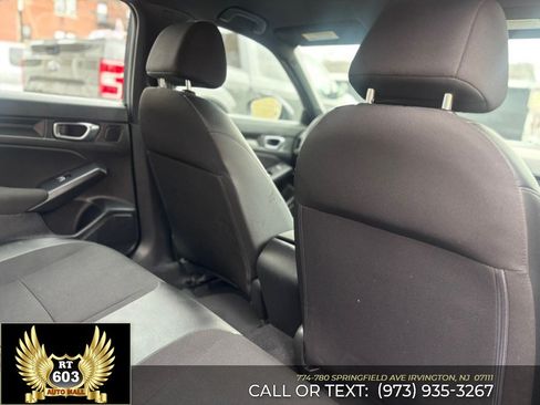 Used 2025 Honda Civic Sport image 10