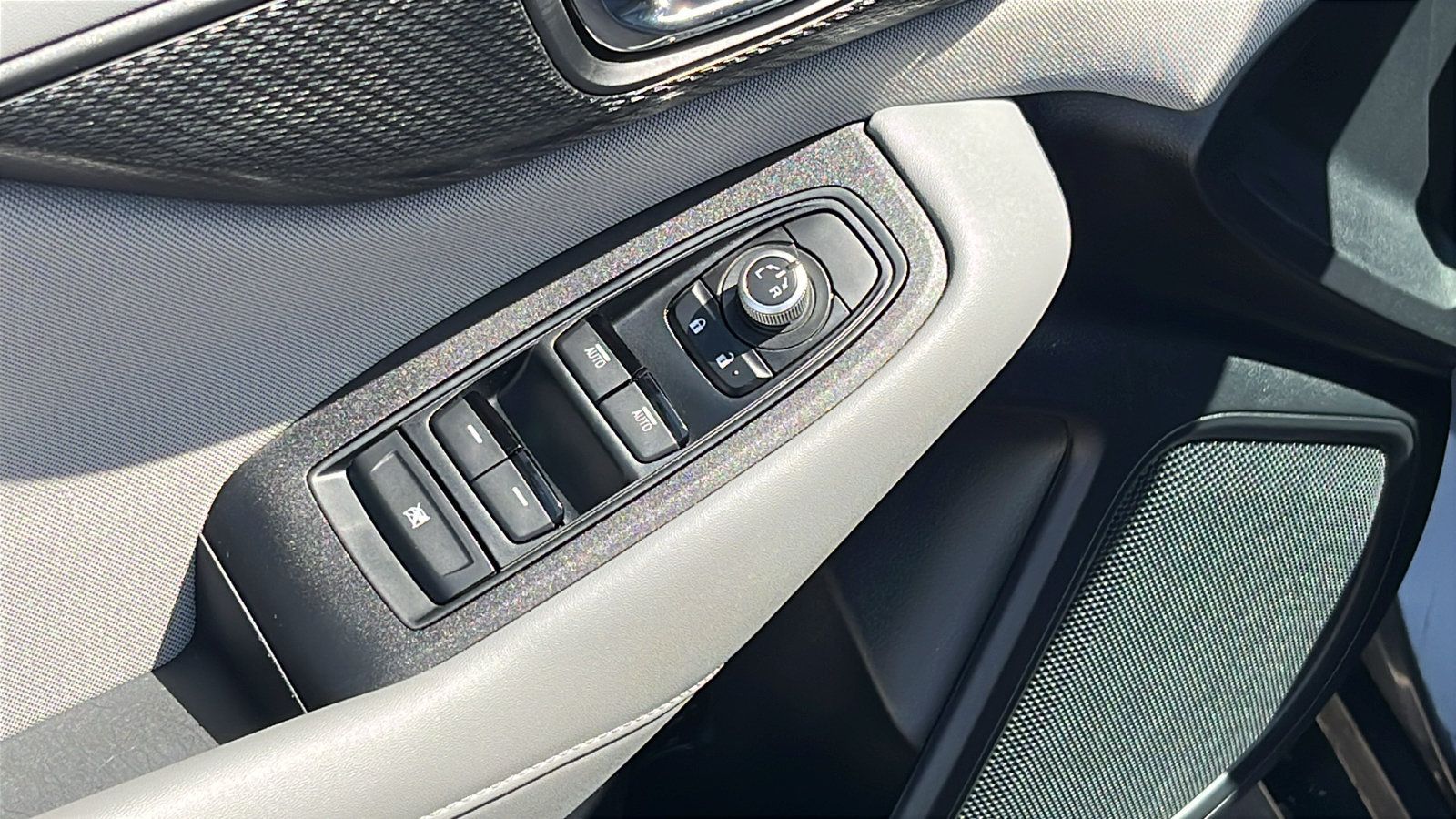 Used 2024 Subaru Legacy Premium AWD/4WD image 12