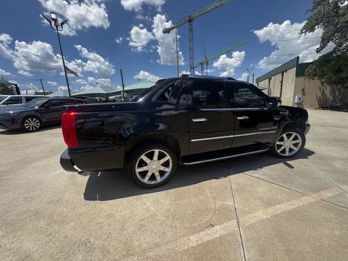 Used 2008 Cadillac Escalade EXT AWD/4WD image 6