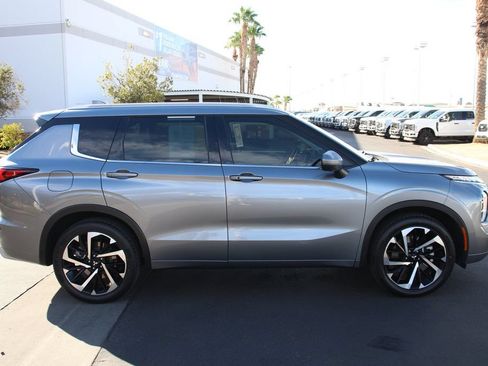 Used 2022 Mitsubishi Outlander SEL FWD image 10
