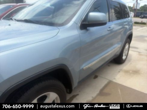 Used 2013 Jeep Grand Cherokee Laredo RWD image 1