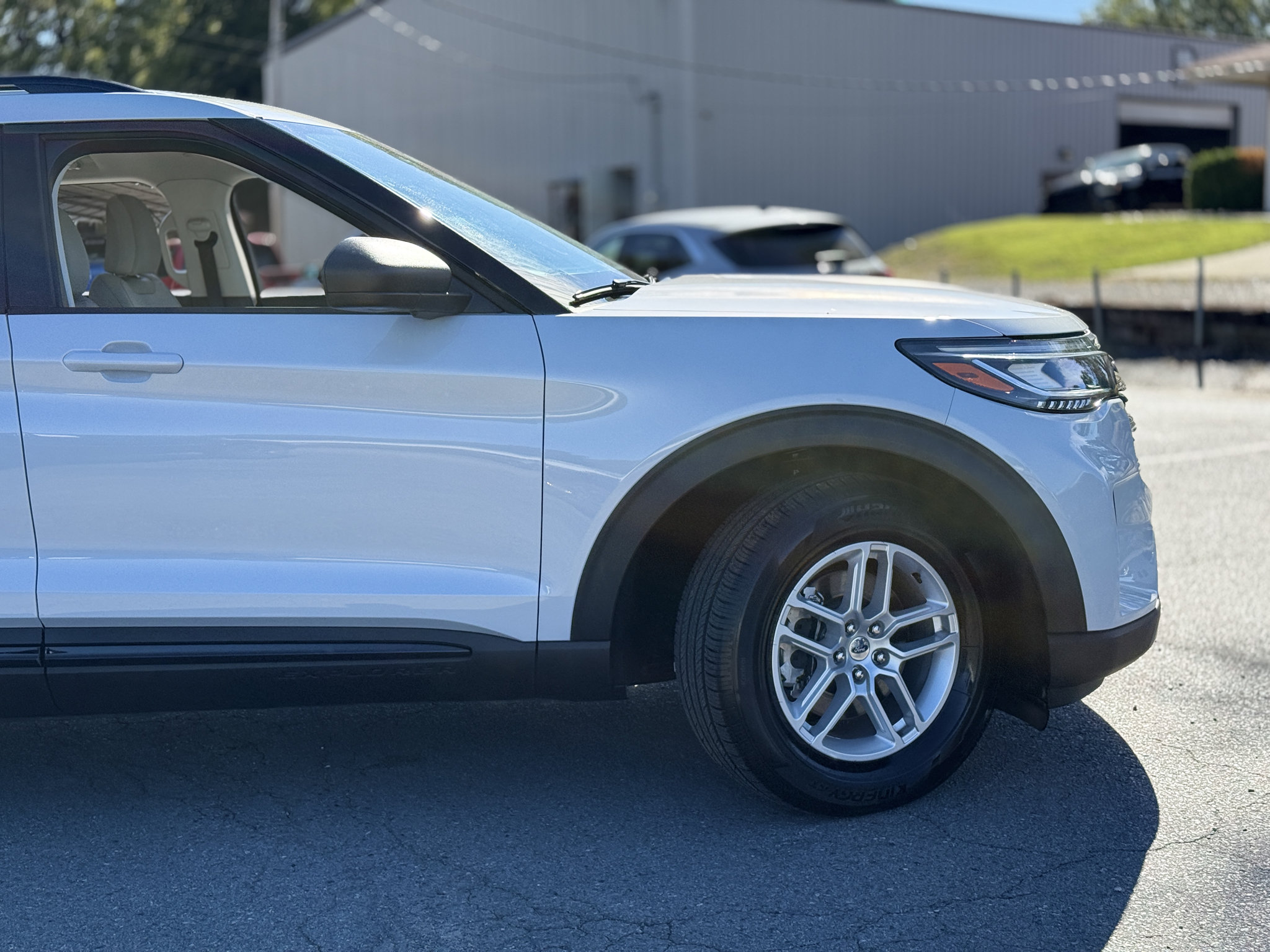 Used 2026 Ford Explorer Active w/ Active Comfort Package RWD image 12