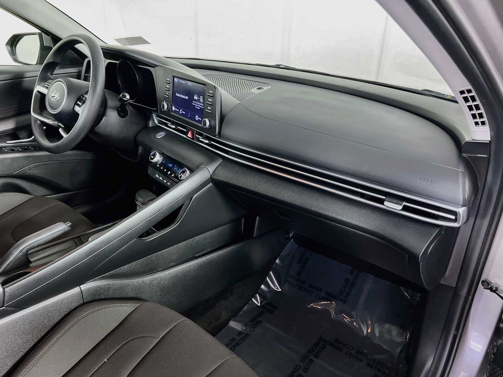Certified 2023 Hyundai Elantra SEL FWD image 26