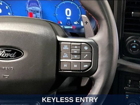 Used 2025 Ford F150 Raptor AWD/4WD image 18