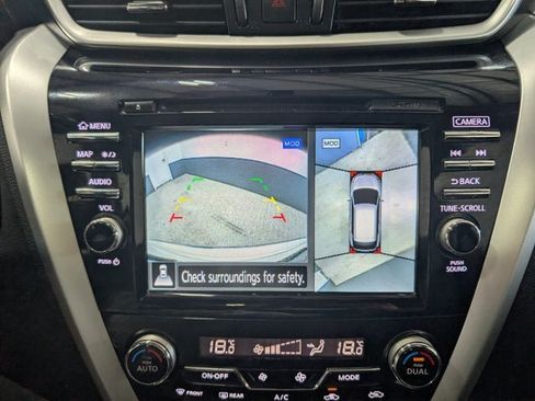 Used 2018 Nissan Murano SL AWD/4WD image 25
