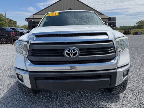 Used 2014 Toyota Tundra SR5 w/ SR5 Upgrade Package image 4