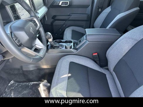 New 2025 Ford Bronco Big Bend image 9