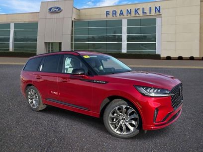 New 2026 Lincoln Aviator 2WD w/ Jet Appearance Package